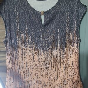 NWT Elegant Patterned Women's Top - Black and Tan